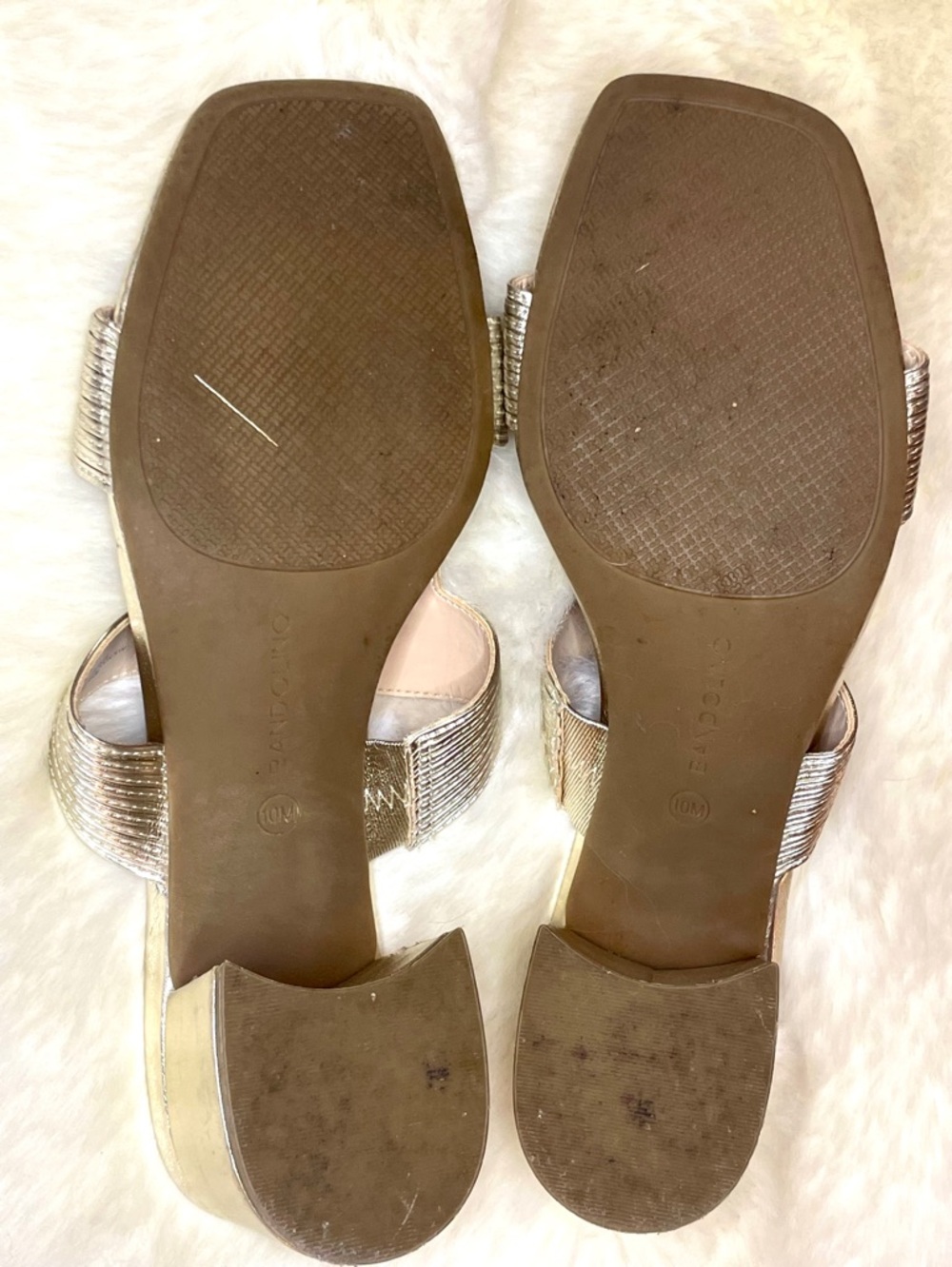 Bandolino Merily Metallic Gold Slide Sandals - Size 10 Summer Dress Formal Event - Picture 6 of 6
